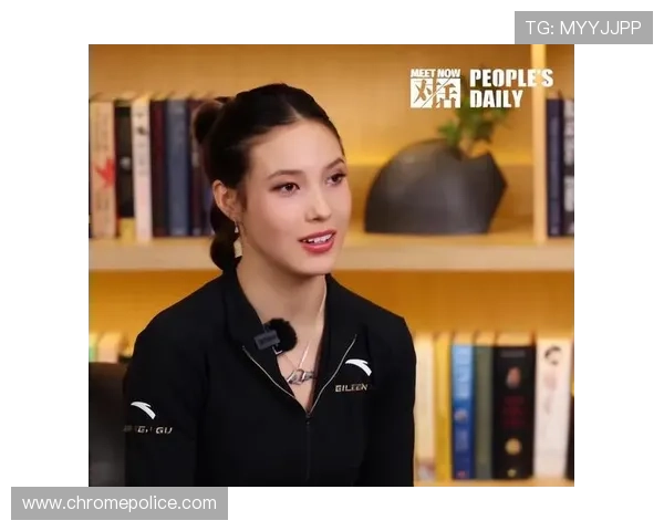 谷爱凌家的冰箱里塞满了蛋白粉和香槟